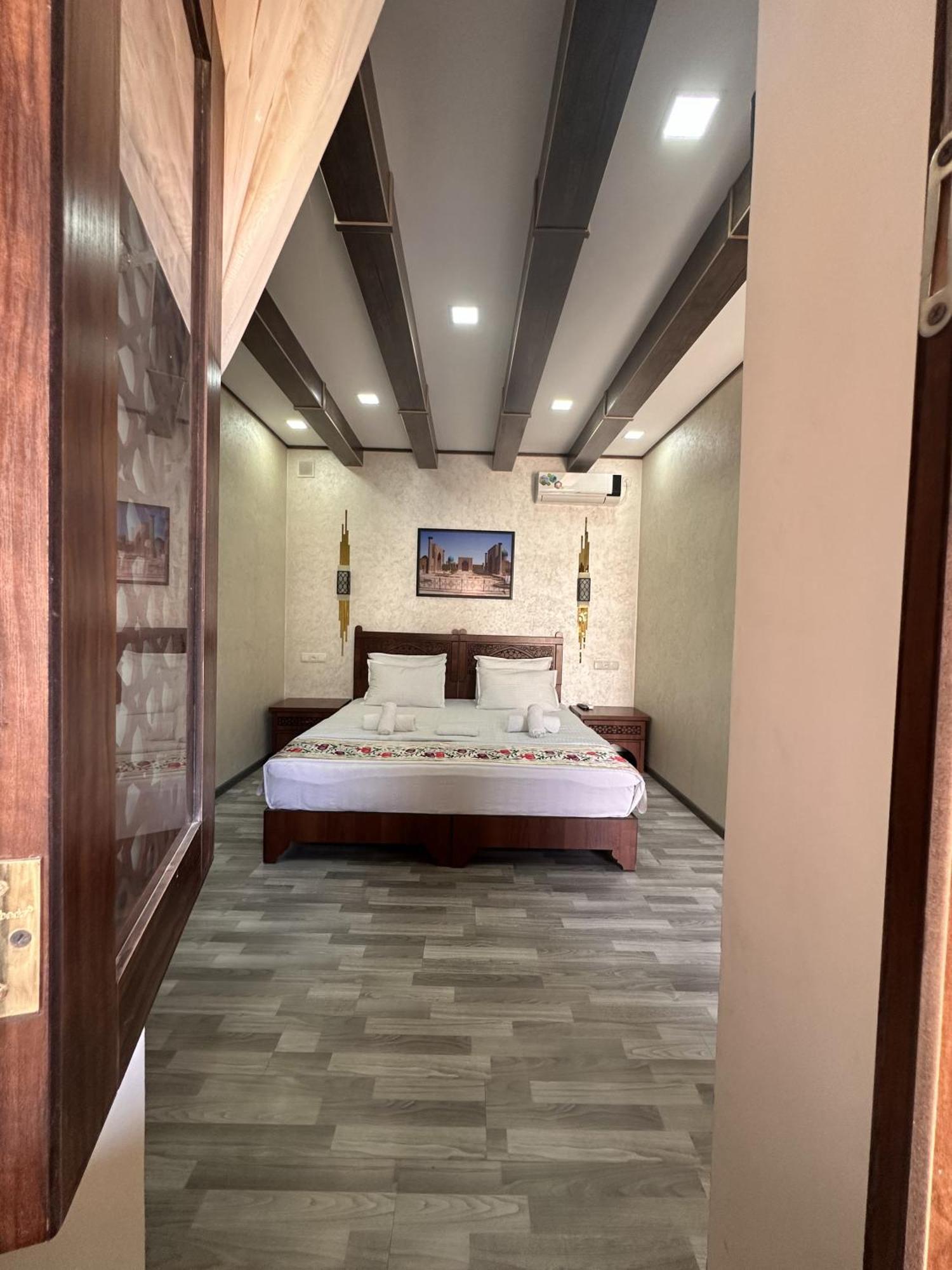 Ayub Boutique Hotel Bukhara Esterno foto