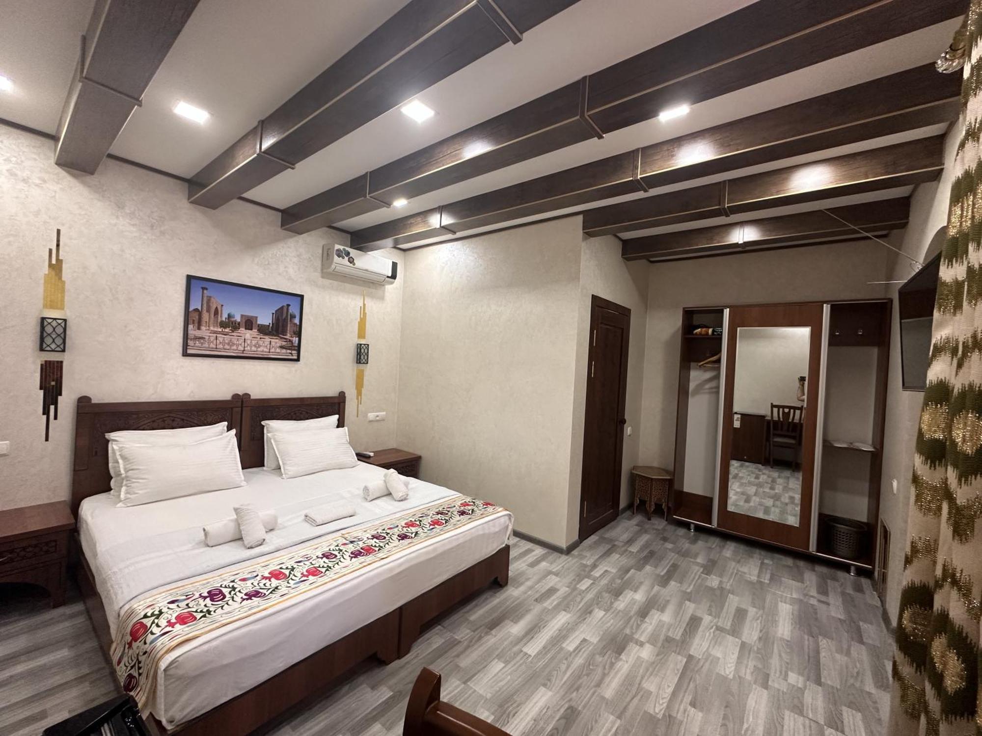 Ayub Boutique Hotel Bukhara Esterno foto